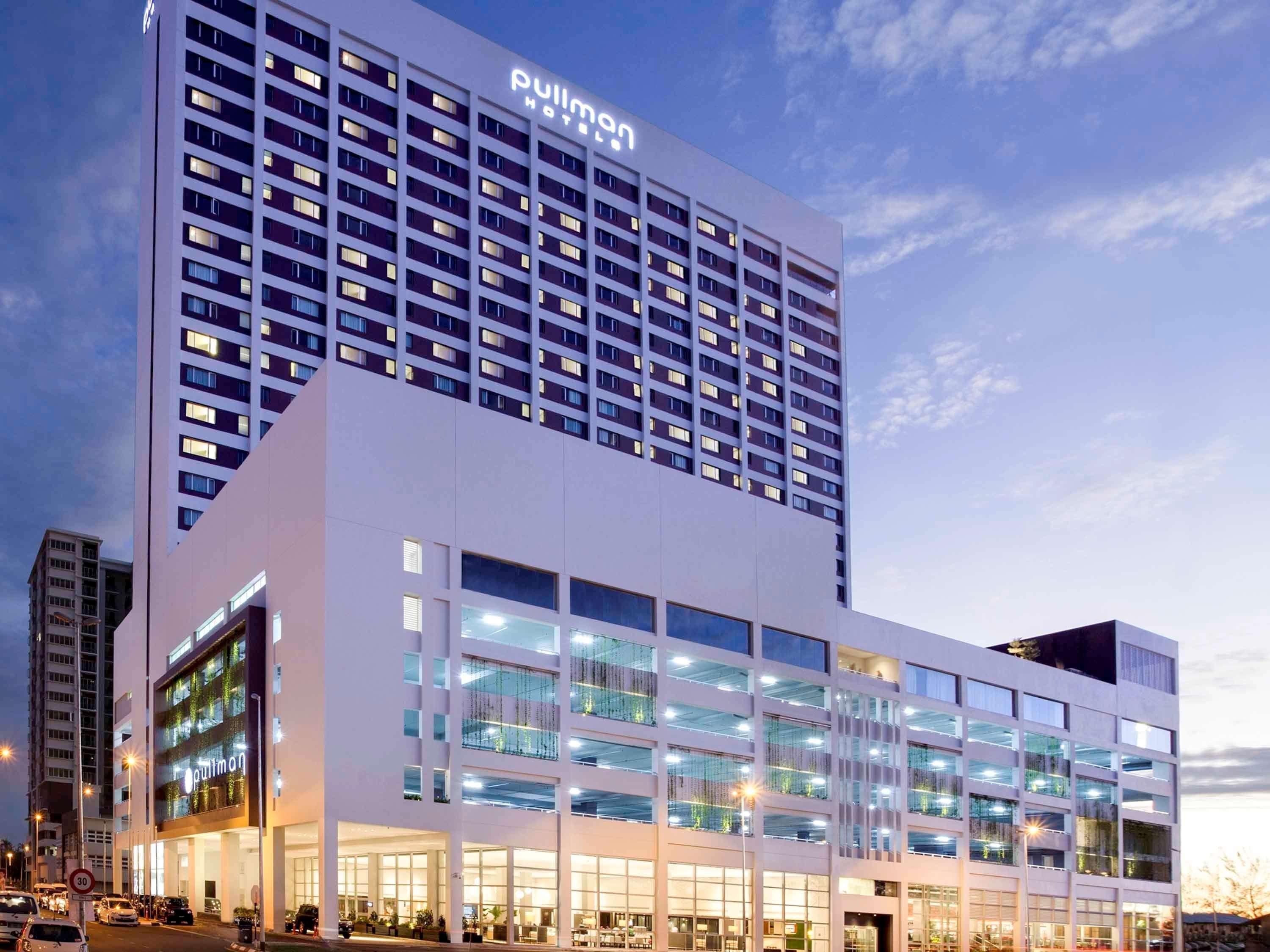 Pullman Miri Waterfront Hotell Exteriör bild Pullman Hotel, Kuala Lumpur