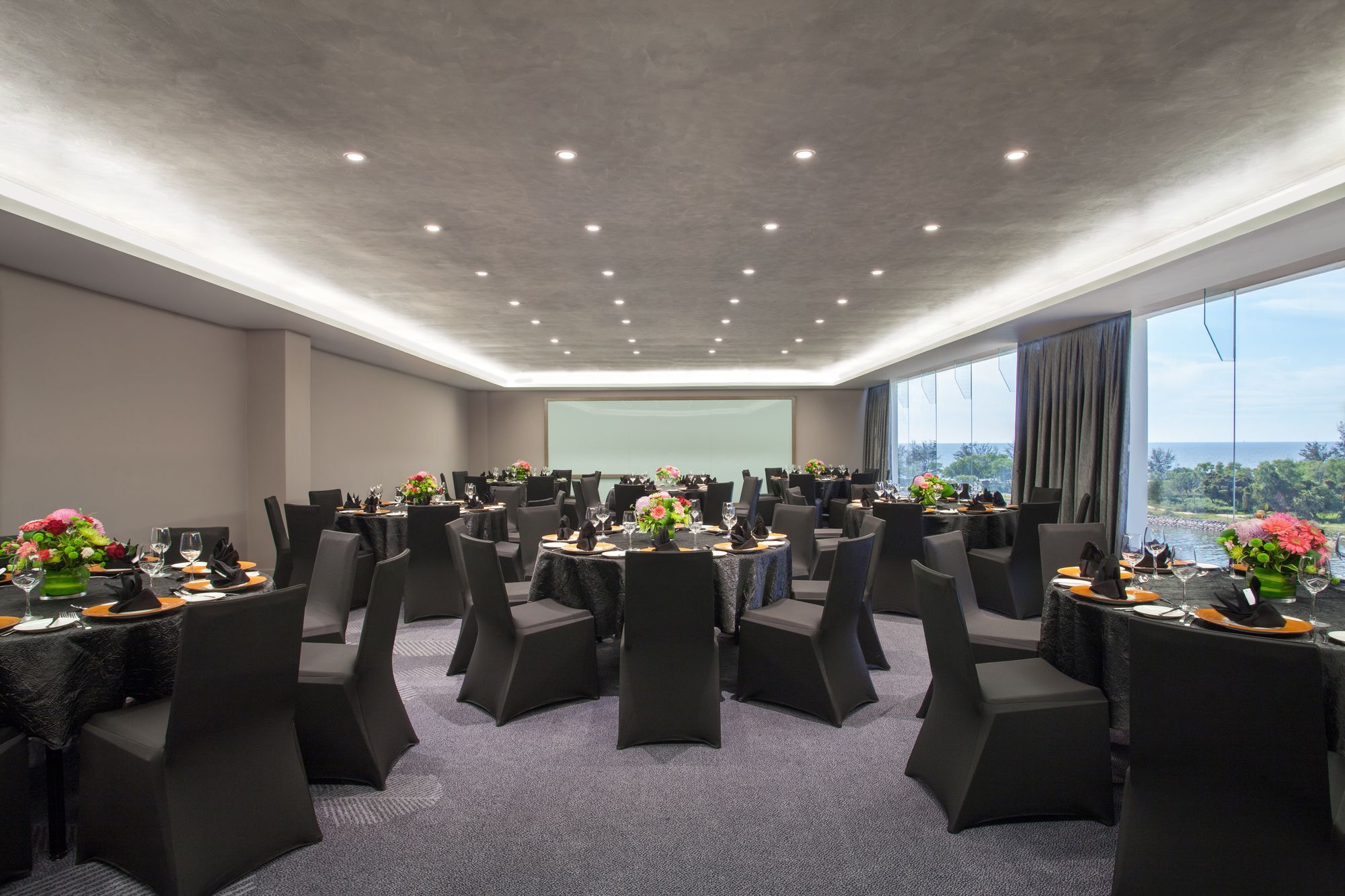 Pullman Miri Waterfront Hotell Exteriör bild The Westin Ballroom